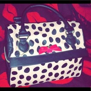 Xox Betsy Makeup Bag